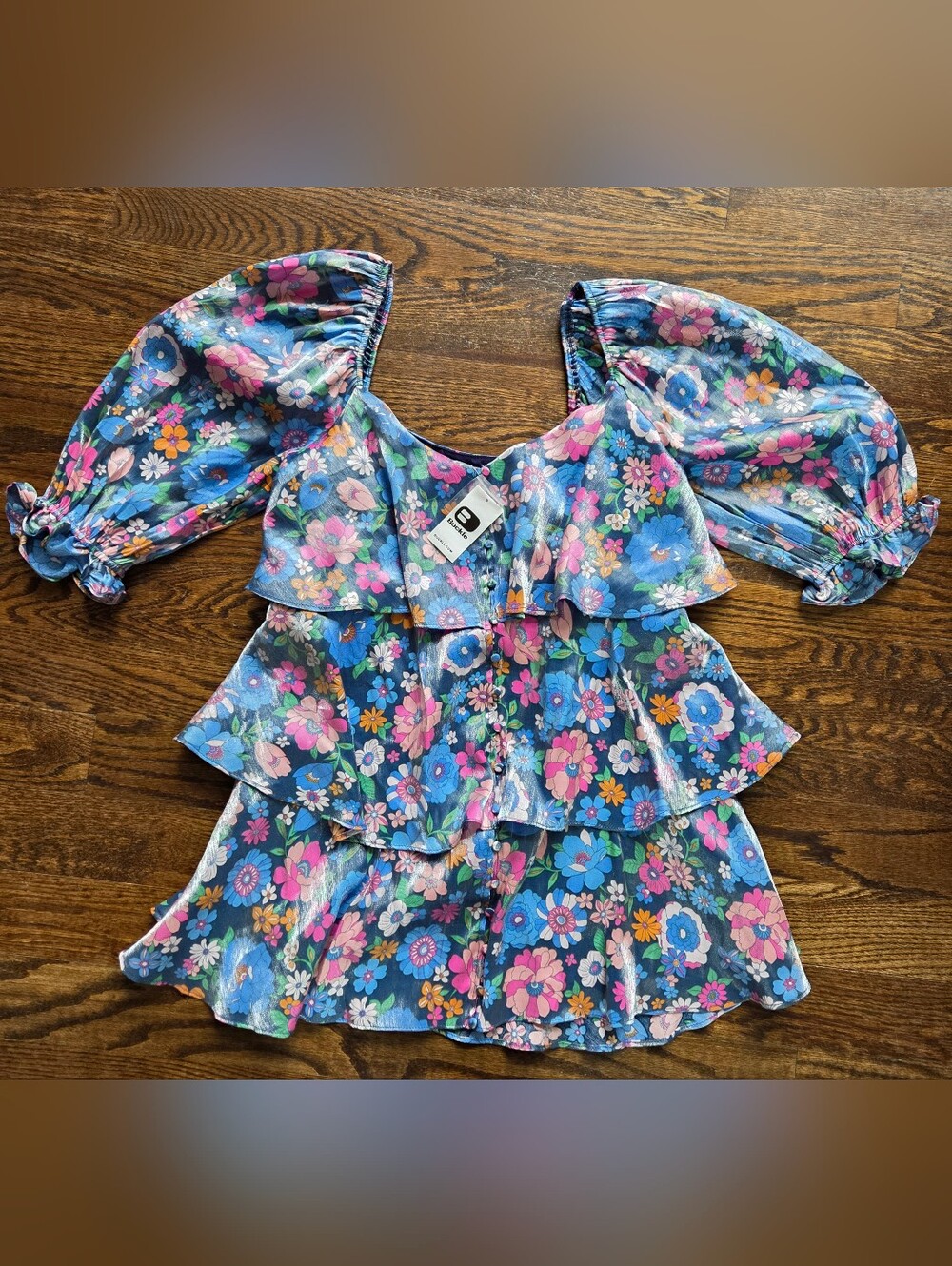 NWT Storia/Buckle Floral Ruffled Puff Sleeve Dress With A Metallic Sheen